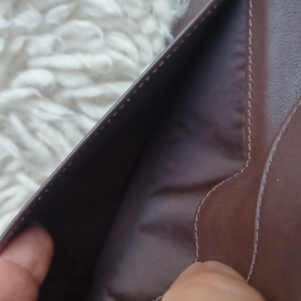 Coach Checkbook  cover - Picture 6 of 11